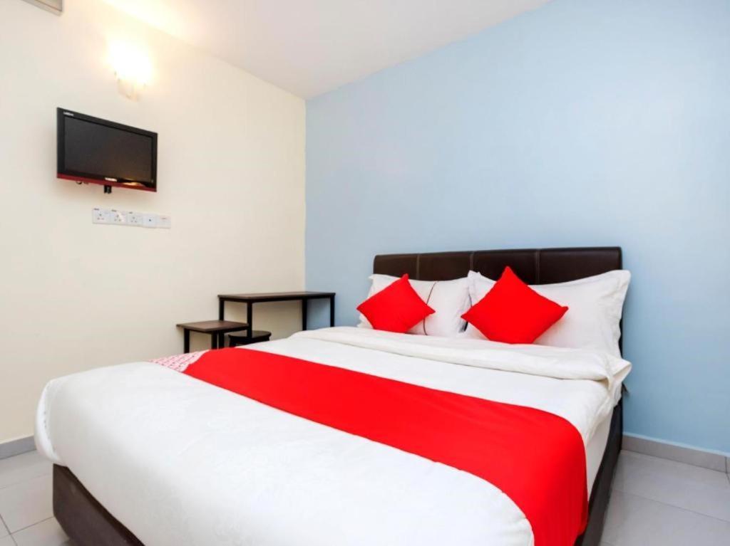 Eg Hotel, Setia Tropika, Jb