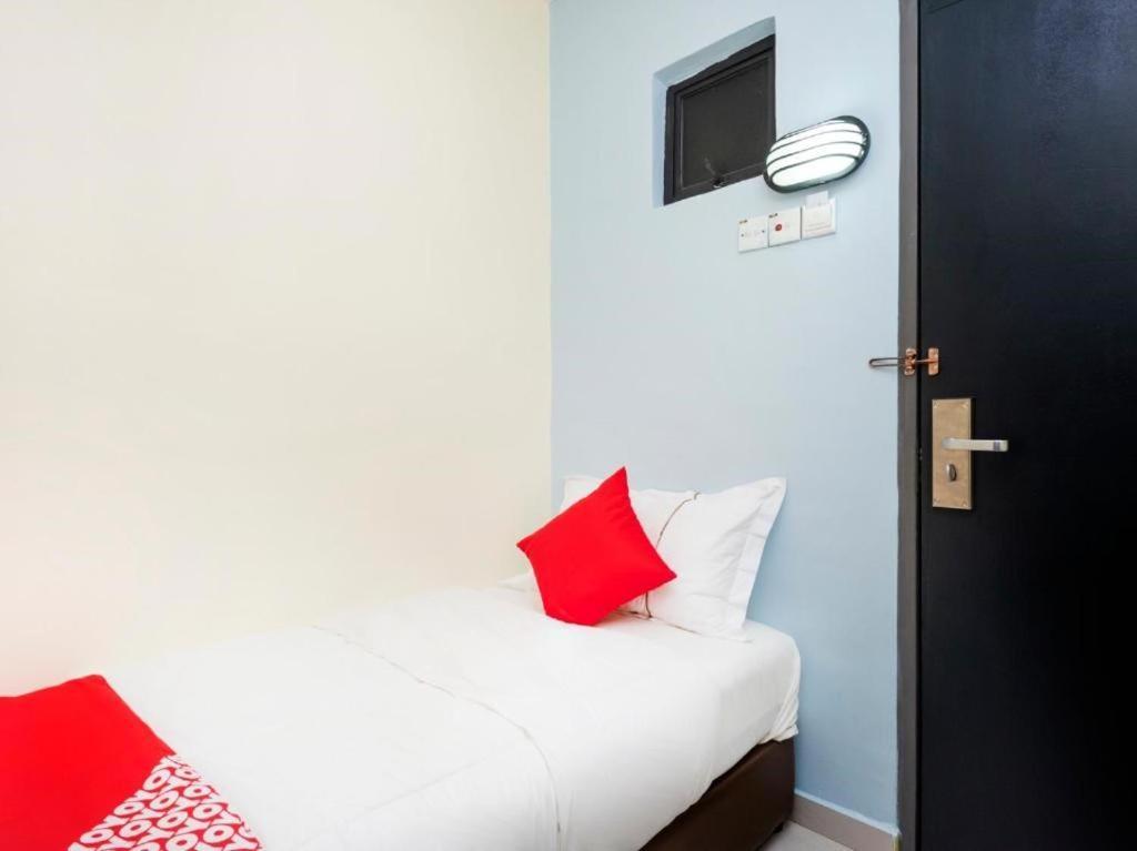 Eg Hotel, Setia Tropika, Jb Johor Bahru