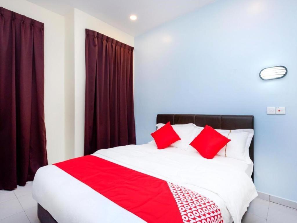 Eg Hotel, Setia Tropika, Jb